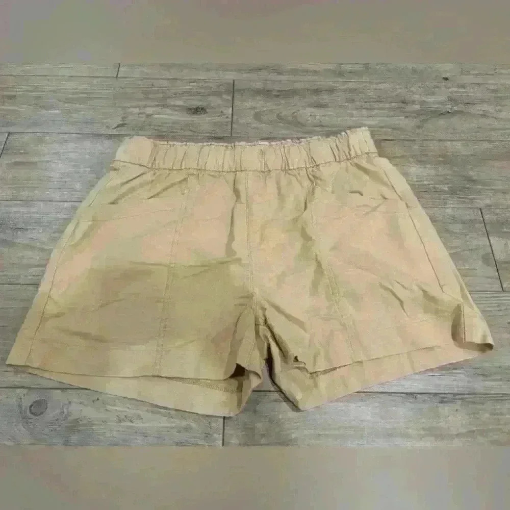 Signature by Levi Strauss Women’s pull on casual elastic waist tan shorts XXL